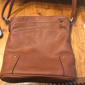 Cross body brown pleather